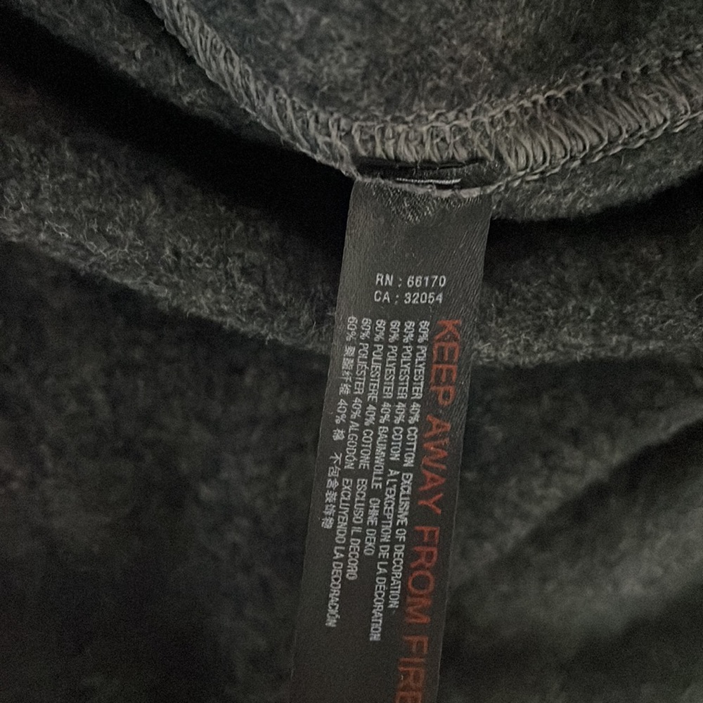 NWOT Free People Grey Medium Soft Long Sleeve Pullover. ๐ - Picture 3 of 5